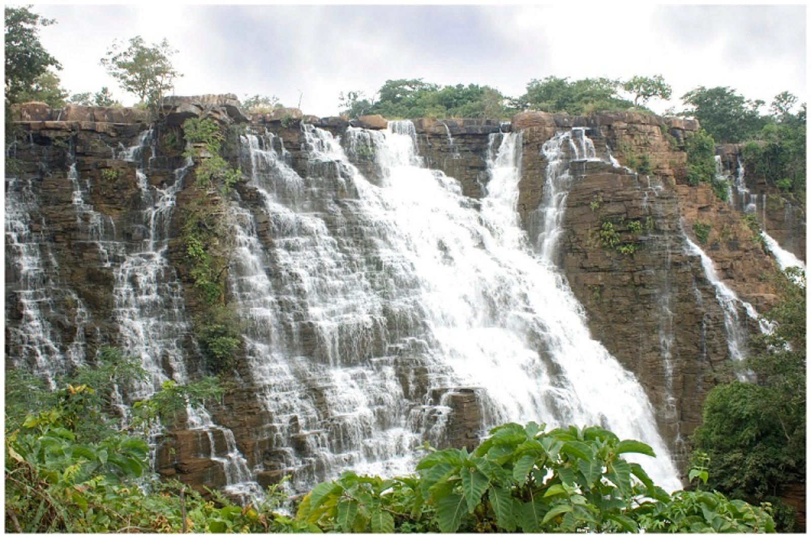 तीरथगढ़ जलप्रपात, बस्तर छत्तीसगढ़